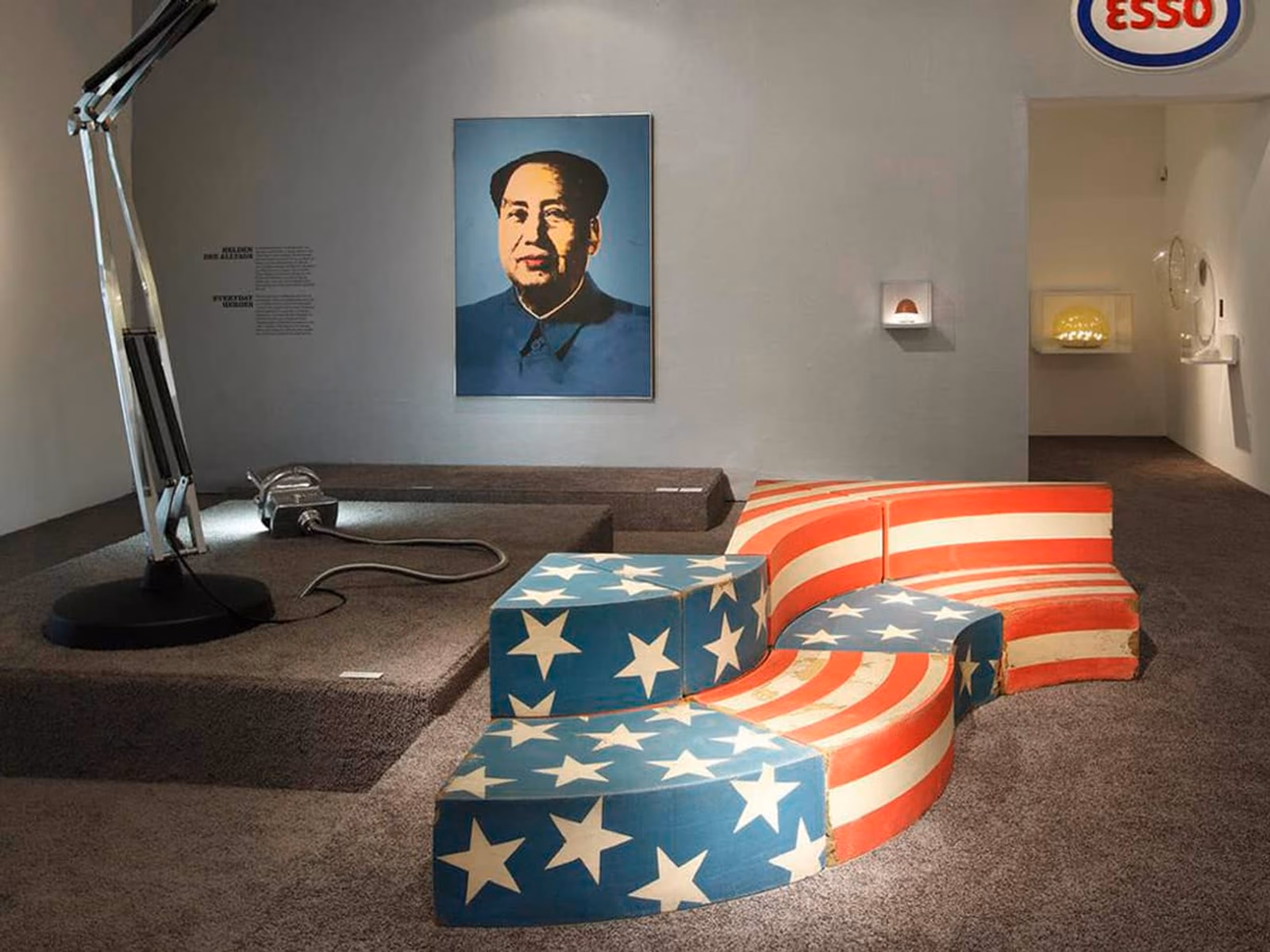 Gufram: The Leonardo sofa is shown with a bold American flag motif.